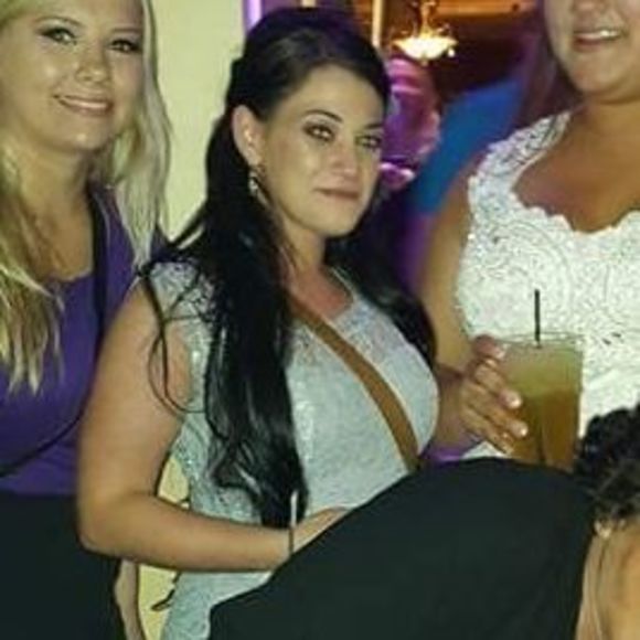 Meet your Posher, Jessica - Picture 1 of 1